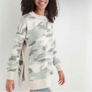 Aerie Camo Crewneck Pullover Sweatshirt Side Slits-Green/Cream-Women Size Small
